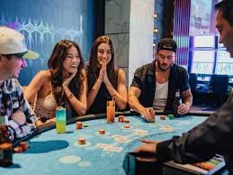 Tampilan roulette live SA Gaming dengan dealer langsung di studio